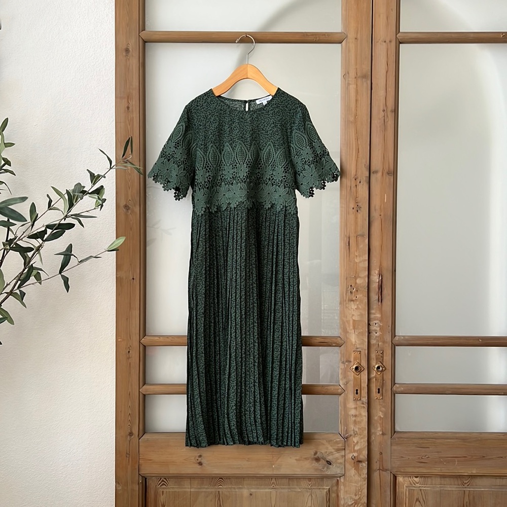 Never been worn midi shift dress